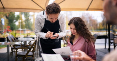 experiencia del cliente en un restaurante